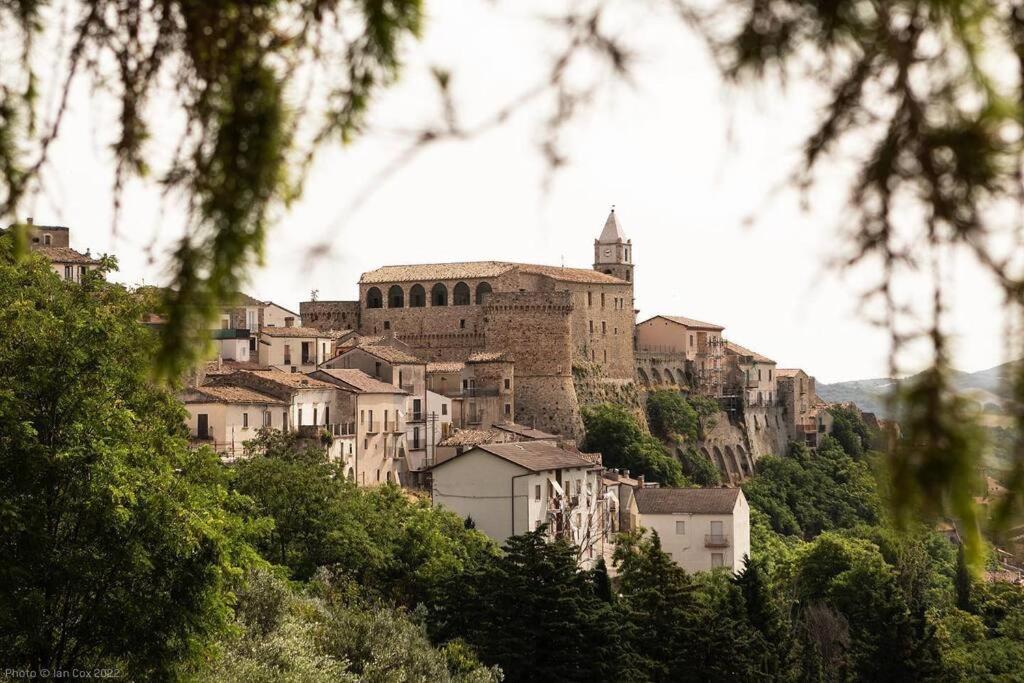 Vila Da Nonna Ida Civita Campomarano Exteriér fotografie