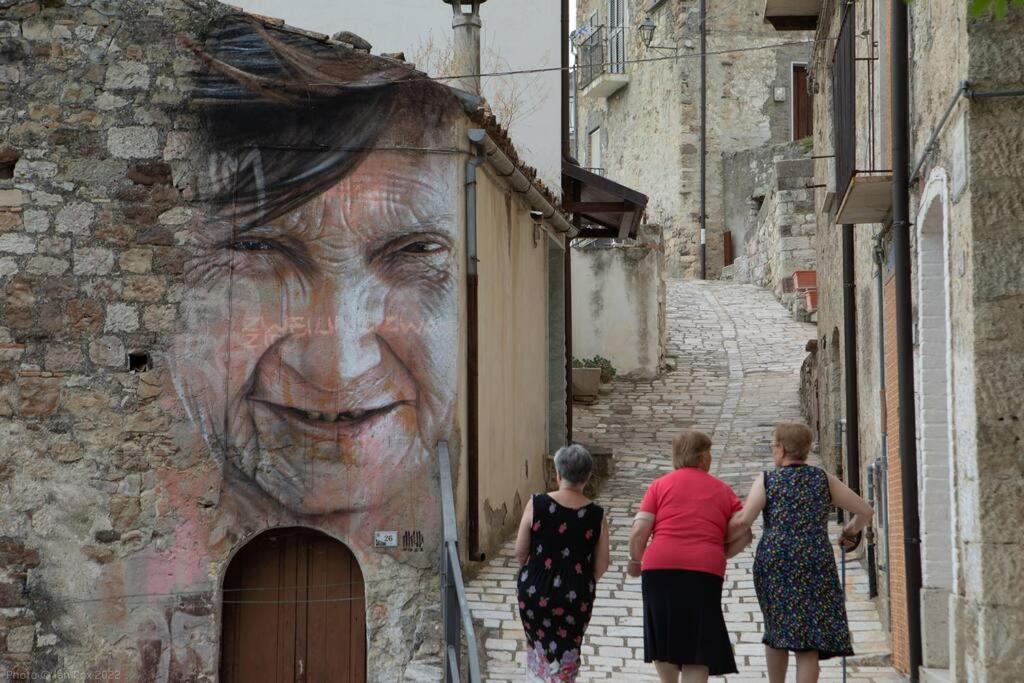 Vila Da Nonna Ida Civita Campomarano Exteriér fotografie